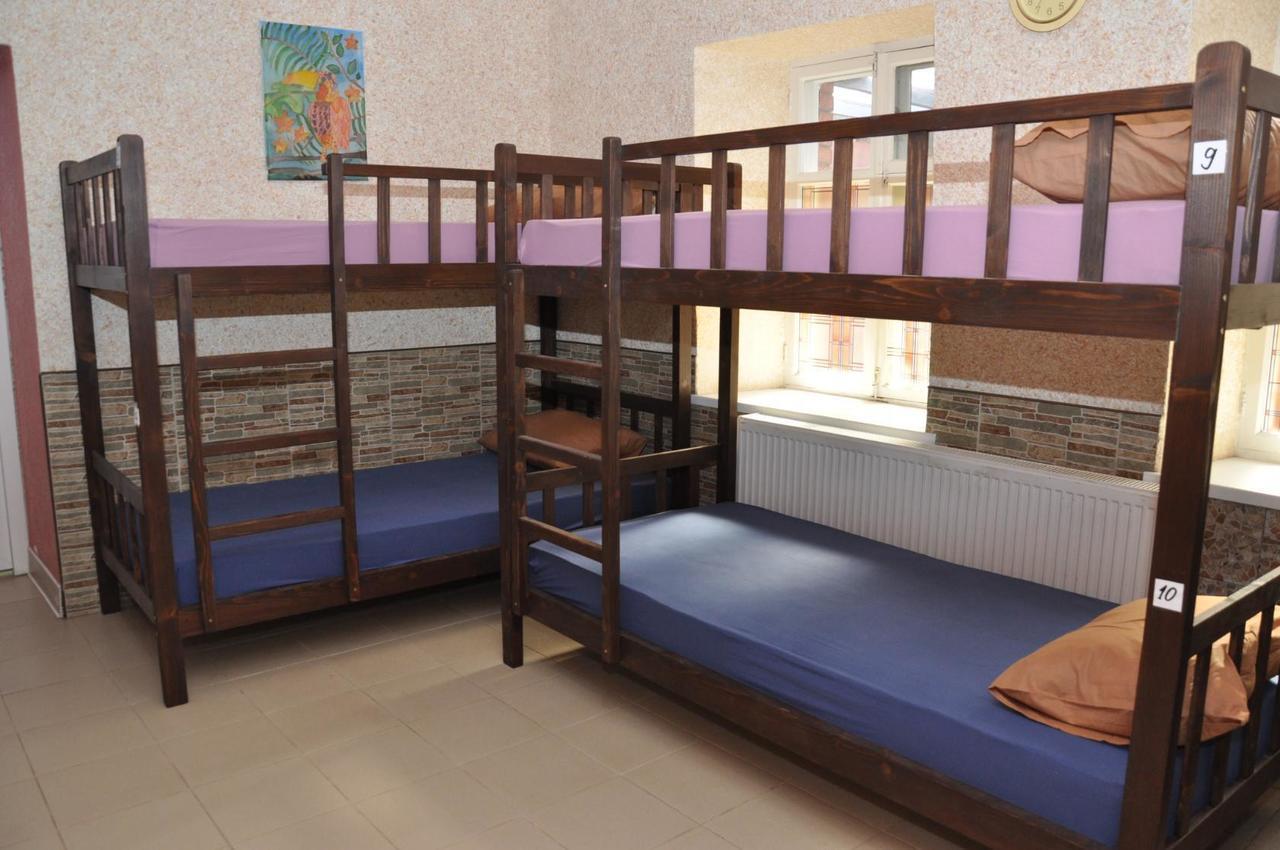 Like Home Hostel & Tours Тирасполь Экстерьер фото